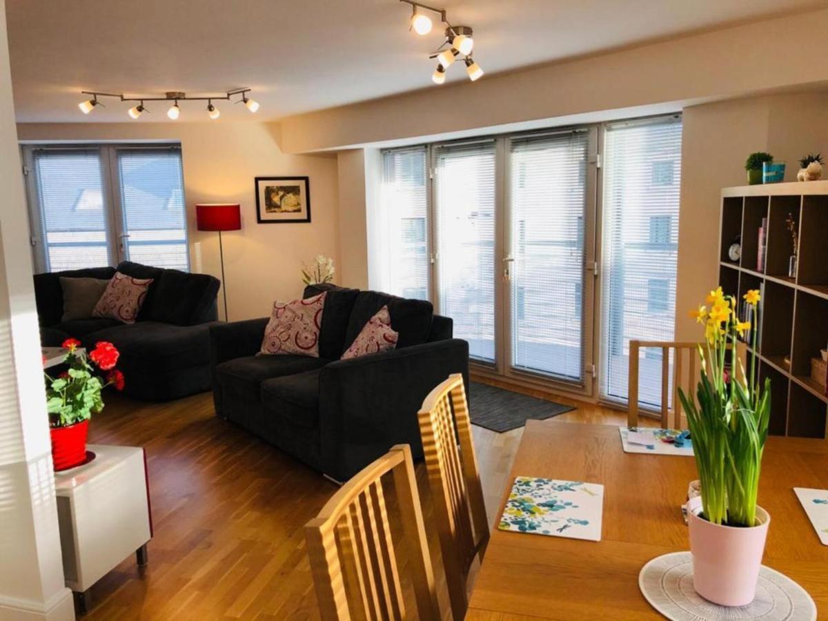 Remarkable 2 Bed Apartment In Эдинбург Экстерьер фото