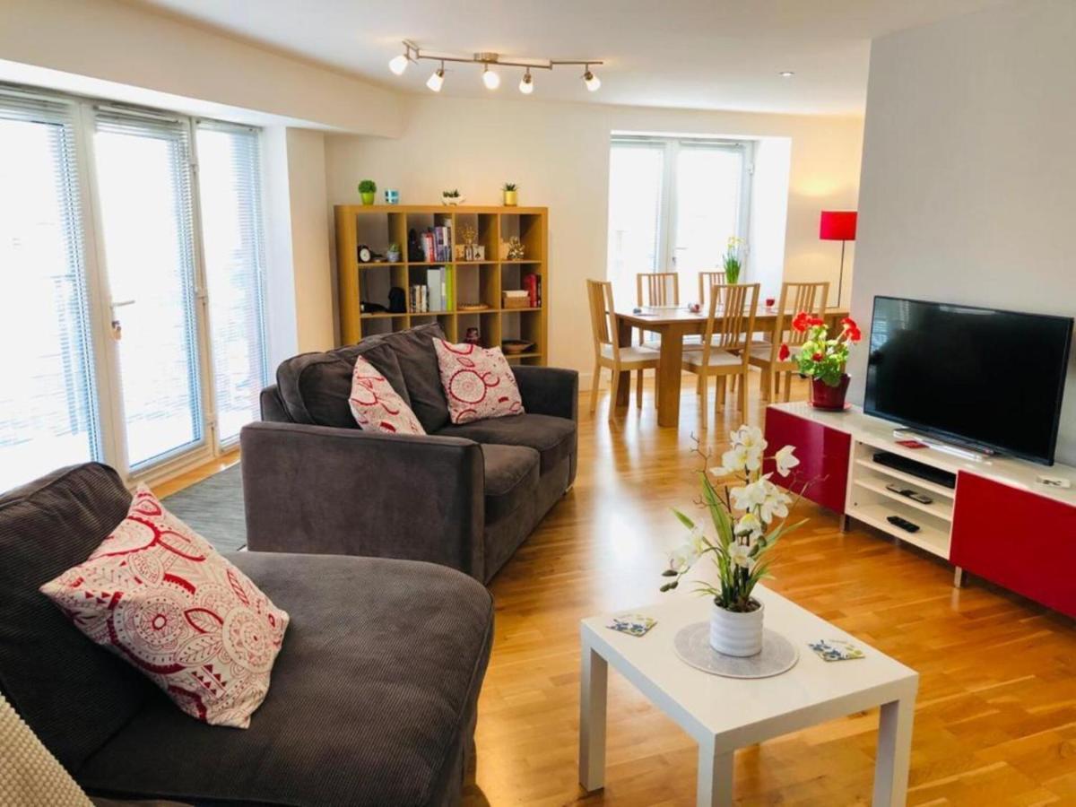 Remarkable 2 Bed Apartment In Эдинбург Экстерьер фото
