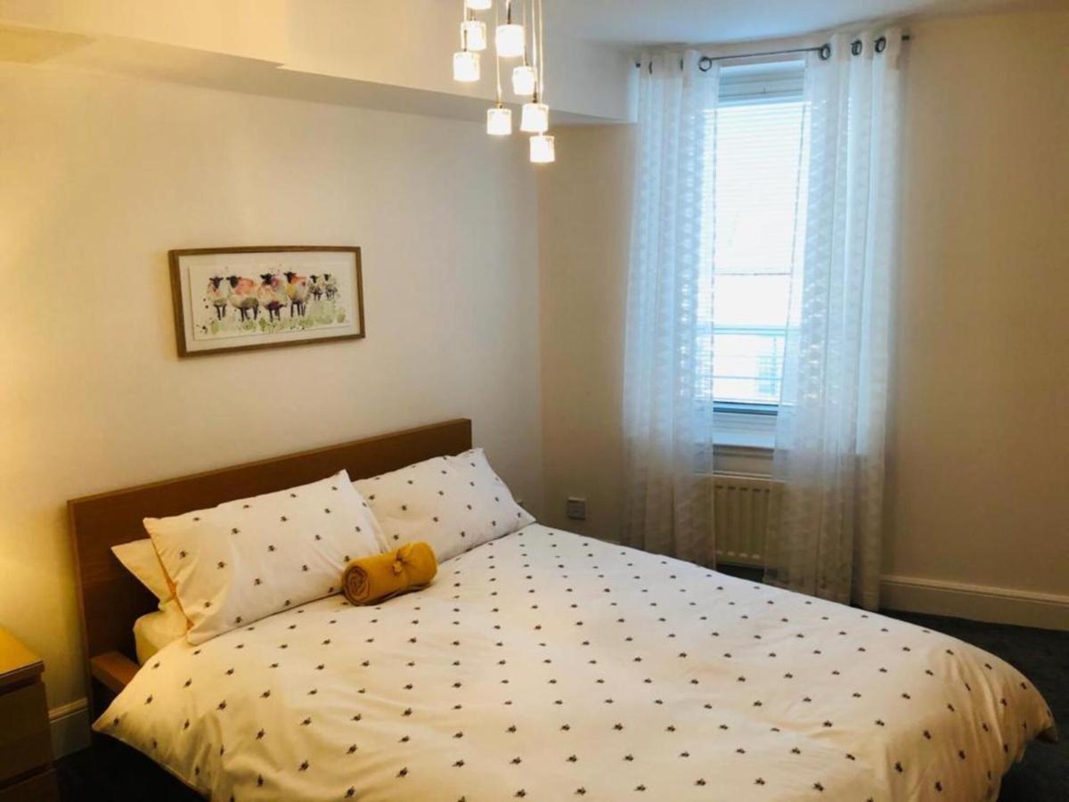 Remarkable 2 Bed Apartment In Эдинбург Экстерьер фото