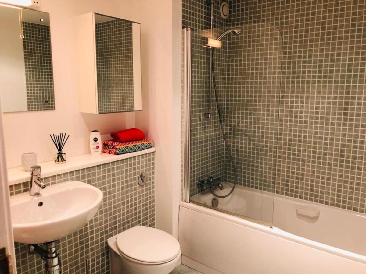 Remarkable 2 Bed Apartment In Эдинбург Экстерьер фото